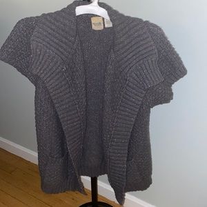 Short sleeve sweater cardigan